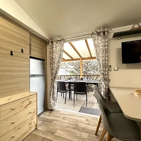Mobile-home Au Des Reves Avec Climatisation Lattes